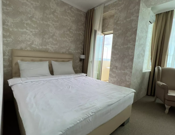 Улучшенный 2-местный 1-комнатный Стандарт с балконом море - Парк-отель «Кавказ» Гагра