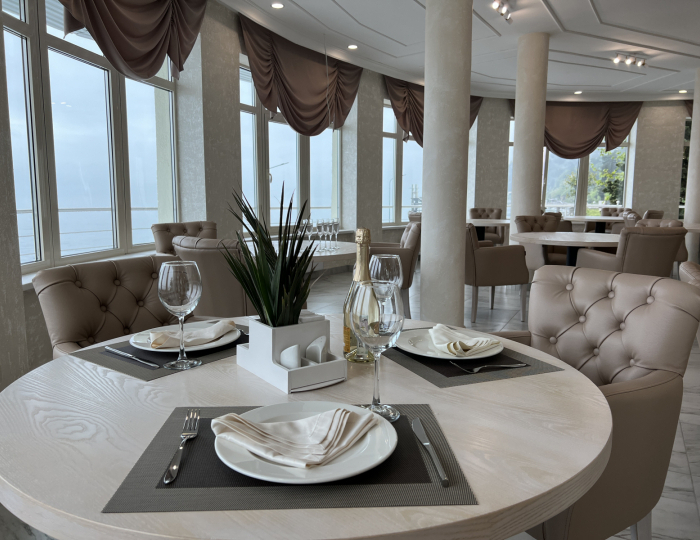 Рестораны и бары - Парк-отель «Кавказ» Гагра Рестораны и бары - Парк-отель «Кавказ» Гагра